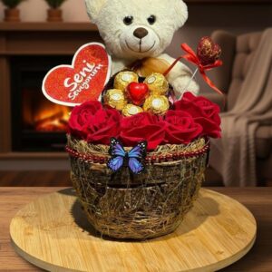 Seni Seviyorum Hediye Sepeti – Ayıcık, Gül & Çikolata